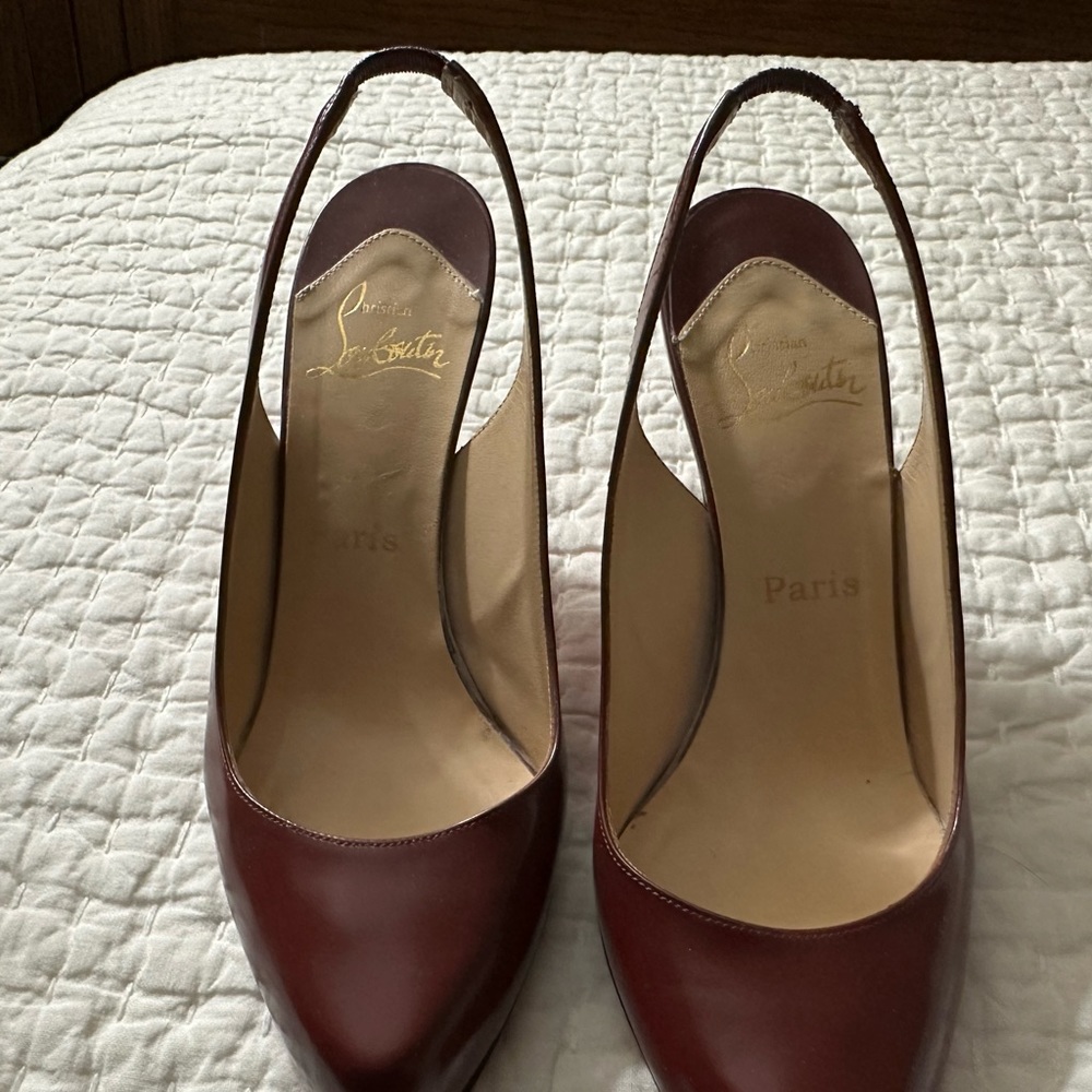 Christian Louboutin shoes size 39
